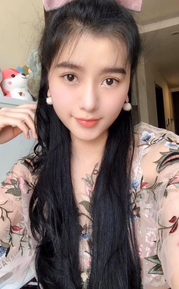 Ảnh đời thường của Á hậu cao 1,79 m Hoàng Thị Nhung-10