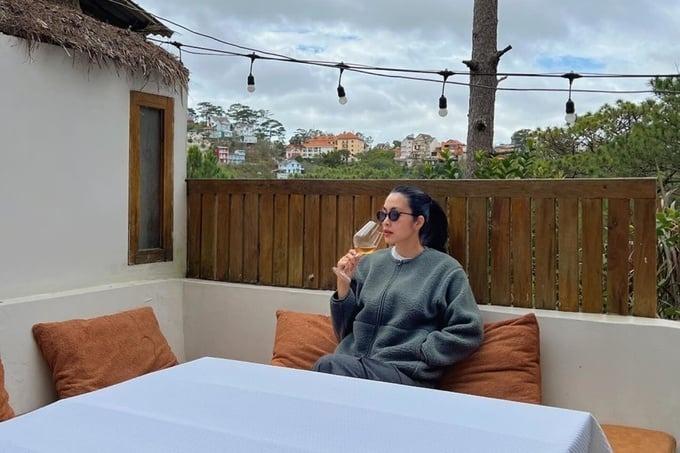 Nghệ sĩ Việt du lịch đầu năm 2024: Bảo Thy đưa cả nhà xuất ngoại-8