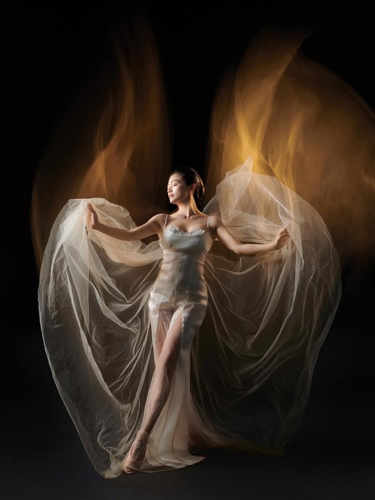 Vẻ ngoài xinh tươi, gợi cảm của nữ diễn viên Việt 43 tuổi từng được nhiều đại gia cầu hôn-5