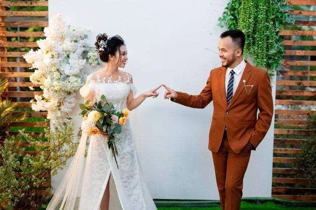 Việt kiều Mỹ giả làm học viên cua cô giáo xinh như mộng, sống thử 3 năm vỡ mộng-2