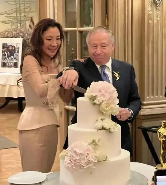 Dương Tử Quỳnh có con ở tuổi 62, còn chồng 78 tuổi?-2