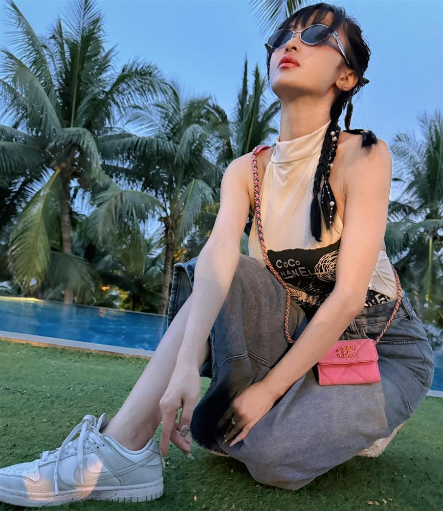 Ngỡ ngàng nhan sắc vợ Minh Nhựa qua cam thường, có gì đặc biệt khiến netizen cảm thán không ngớt?-10