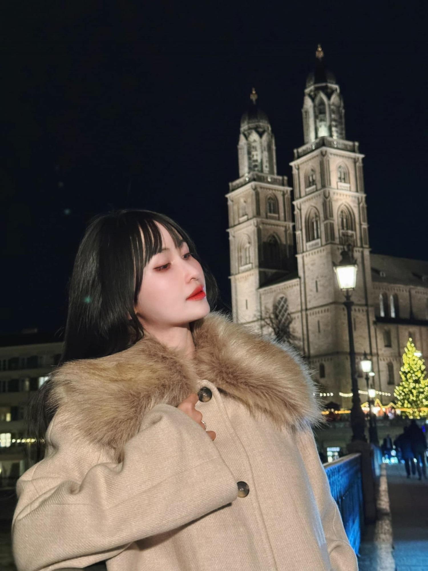 Ngỡ ngàng nhan sắc vợ Minh Nhựa qua cam thường, có gì đặc biệt khiến netizen cảm thán không ngớt?-5