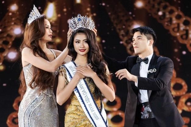 Xuân Hạnh và dàn hoa hậu, hot girl là sinh viên Đại học Kinh tế Quốc dân-13