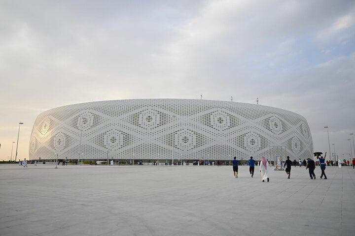 Tuyển Việt Nam đấu Nhật Bản trên sân World Cup chứng kiến Ronaldo khóc hận-1