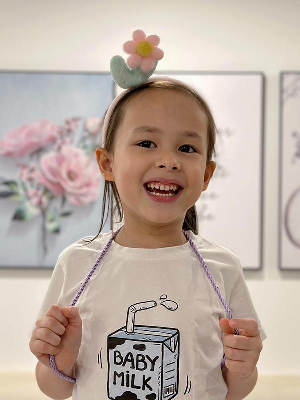 Con gái lai Tây đáng yêu của Lan Phương: Mới 5 tuổi đã được khán giả dự đoán là mỹ nhân tương lai-3