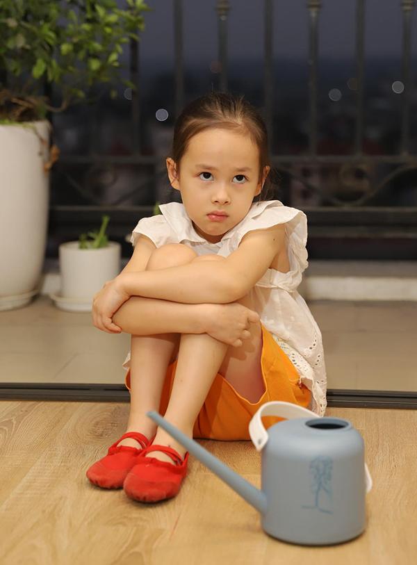 Con gái lai Tây đáng yêu của Lan Phương: Mới 5 tuổi đã được khán giả dự đoán là mỹ nhân tương lai-6