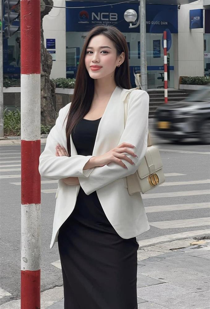 Kiểu blazer đáng sắm nhất lúc này, được cả dàn hoa hậu diện hoài không chán-5