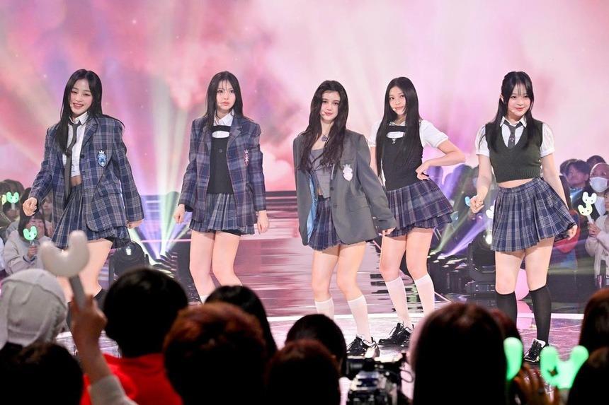 NewJeans sẽ thay thế BLACKPINK?-4