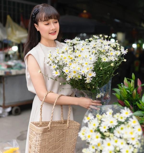 Vân Dung tuổi 48: Tự hào thương hiệu xấu mà duyên, ngoài đời trẻ trung-1