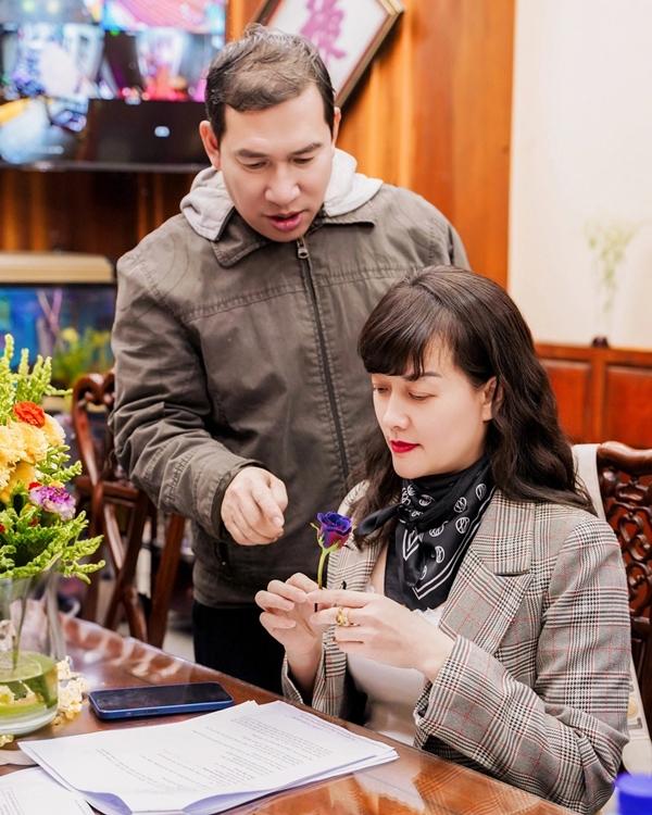 Vân Dung tuổi 48: Tự hào thương hiệu xấu mà duyên, ngoài đời trẻ trung-10