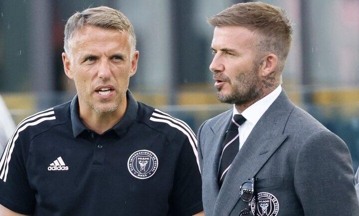 Cựu sao Man Utd tập tành làm HLV: Người thất bại, kẻ dính bê bối-4