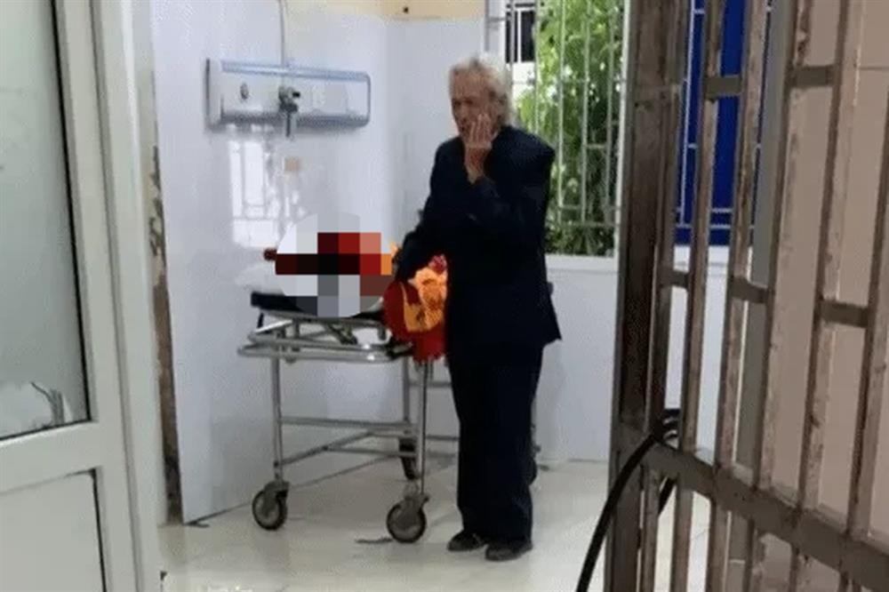 Yêu cầu làm rõ vụ bé gái 13 tuổi tử vong tại Trung tâm Y tế huyện-1