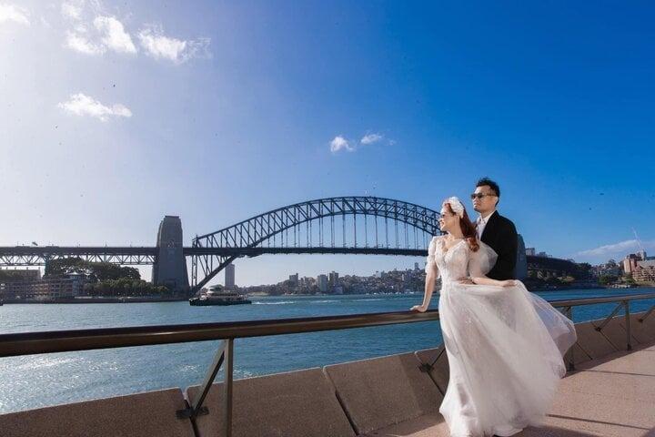 Vân Hugo khoe trọn bộ ảnh cưới ở Úc với chồng doanh nhân-8