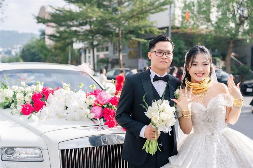 Cô dâu Quảng Ninh chi 2 tỷ đồng dựng rạp cưới 1.500m2, tập nhảy tặng chồng-3