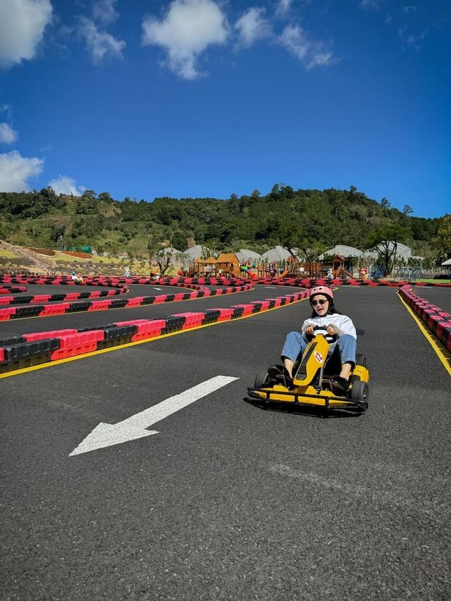 Mẹ bỉm Minh Hằng khoe dáng quyến rũ-5