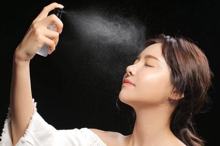 Món mỹ phẩm giúp da khô trở nên căng mướt-2