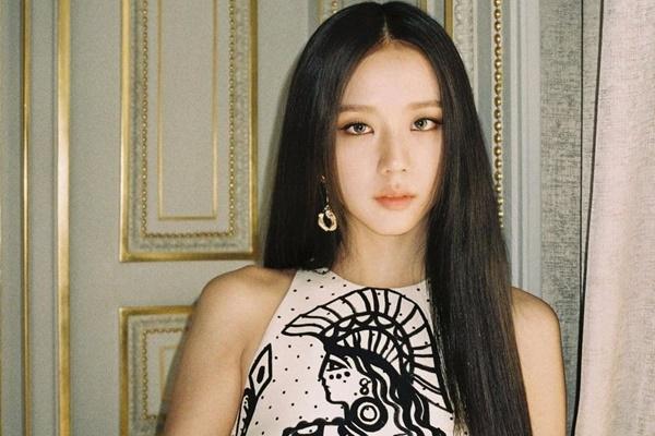 Jisoo bị bắt gặp trên phim trường, hứa hẹn nhiều định hướng cho điện ảnh?-6