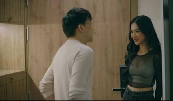 Nữ diễn viên có cảnh nóng táo bạo và bị Quỳnh Kool tát ở Chúng Ta Của 8 Năm Sau-4