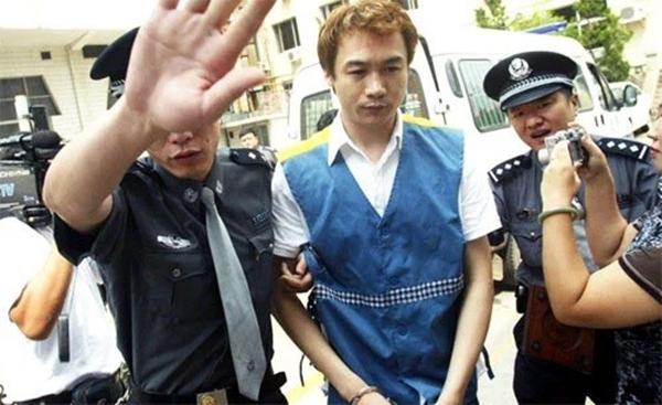 Hư Trúc của Thiên Long Bát Bộ đi giao hàng-8