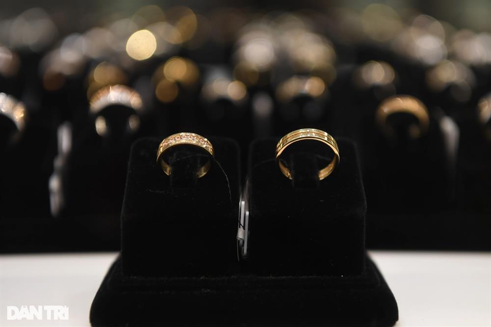 Giá vàng trồi sụt sau những ngày rớt đỉnh-1