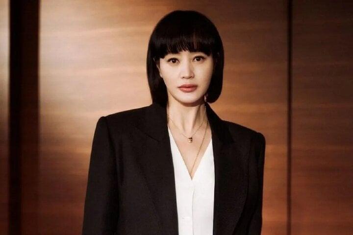 Những kiểu tóc giúp phụ nữ ngoài 40 tuổi trông trẻ hơn-2