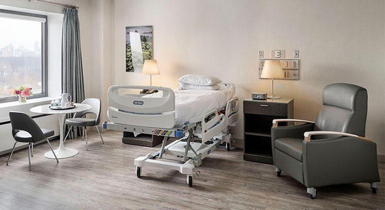 Phòng bệnh viện tiện nghi như khách sạn 5 sao, giá 150 triệu đồng một ngày-2