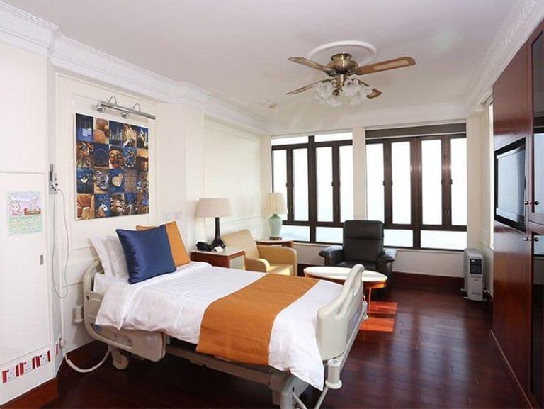 Phòng bệnh viện tiện nghi như khách sạn 5 sao, giá 150 triệu đồng một ngày-3