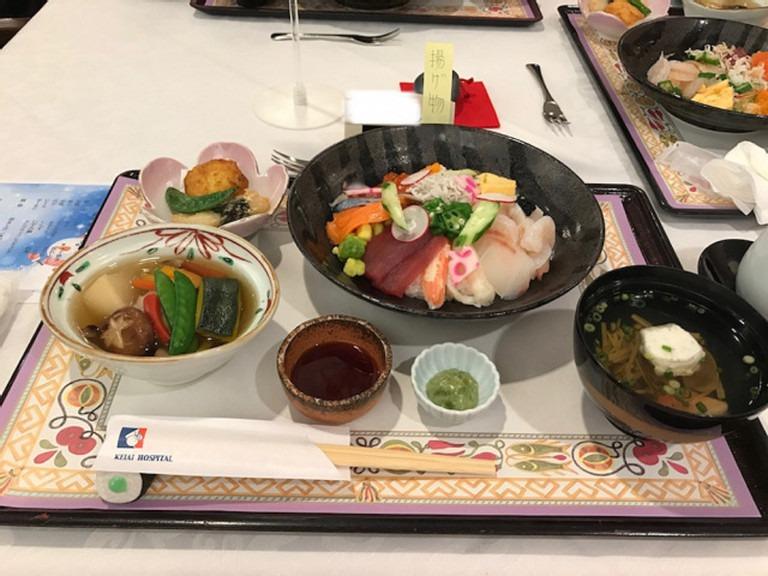 Phòng bệnh viện tiện nghi như khách sạn 5 sao, giá 150 triệu đồng một ngày-6