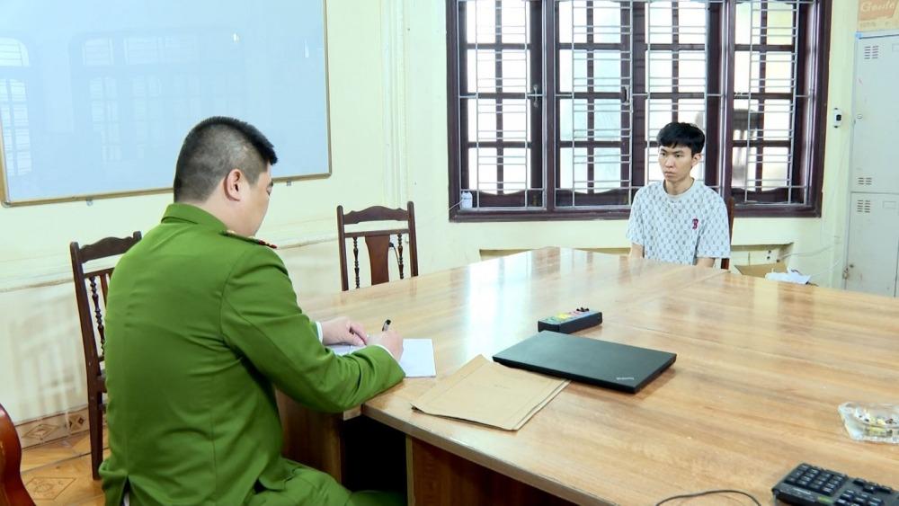 Giăng bẫy đổi tiền rồi nổ súng cướp 8 tỷ đồng-2