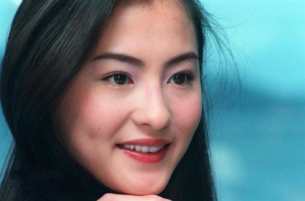 Quốc sắc thiên hương Trương Bá Chi phản ứng khi bị chê lỗi thời và già nua xấu xí ở tuổi 43-3