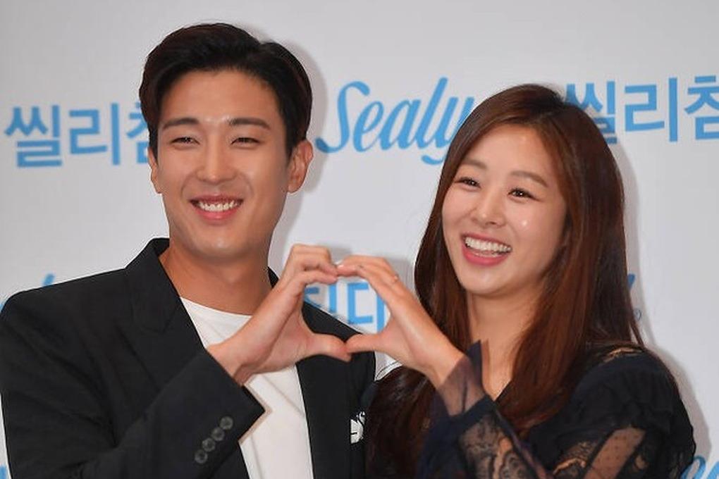 Vụ ngoại tình ầm ĩ của hai diễn viên Hàn Quốc-4