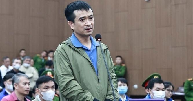Chủ tịch Việt Á khai lý do không làm việc trực tiếp với ông Nguyễn Thanh Long-1