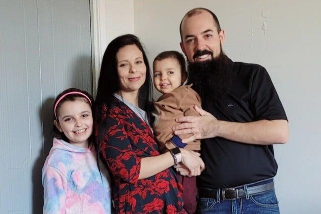 12 tuổi lấy bằng cử nhân, bất ngờ bố mẹ bắt học lại cấp 3-2