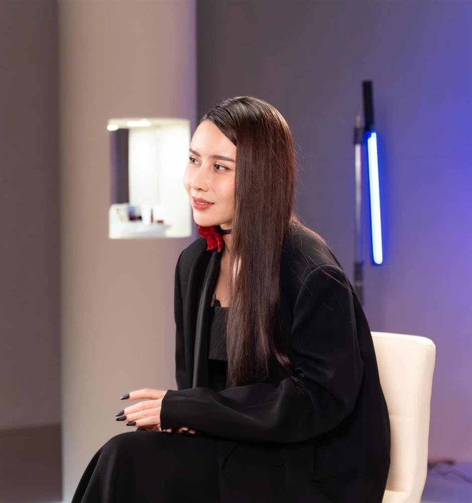 Lưu Hương Giang thăng hạng nhan sắc, sống tích cực sau sóng gió-1