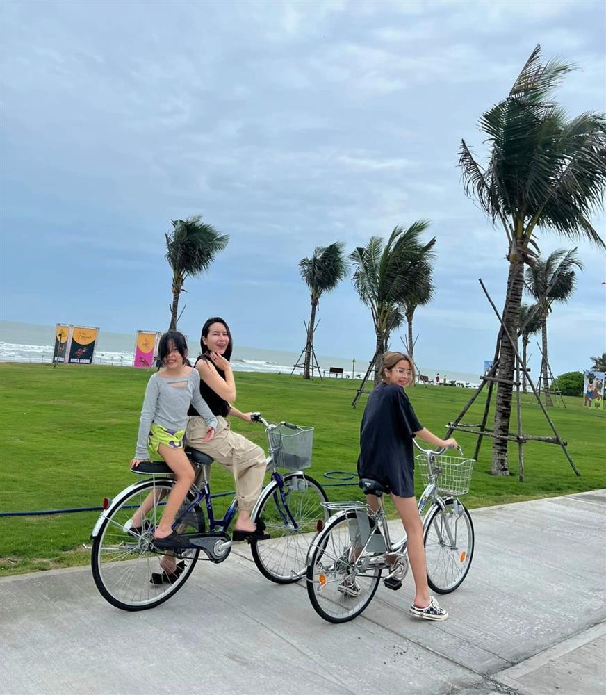 Lưu Hương Giang thăng hạng nhan sắc, sống tích cực sau sóng gió-9