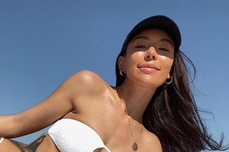 Rơi máy bay, tài tử và hai con gái thiệt mạng trong kỳ nghỉ đón năm mới-4