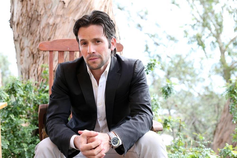 Rơi máy bay, tài tử và hai con gái thiệt mạng trong kỳ nghỉ đón năm mới-1