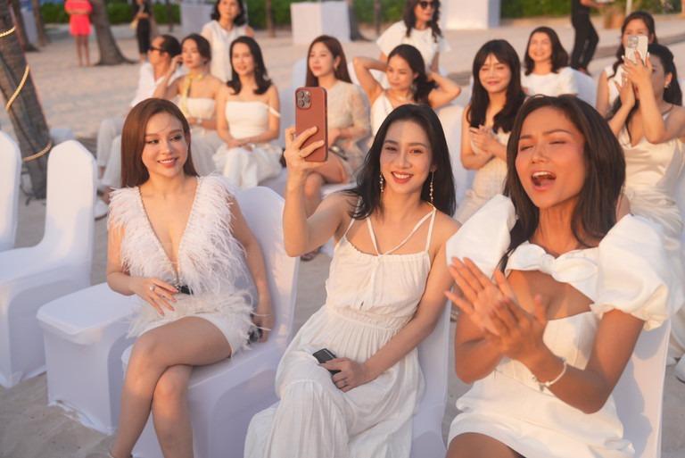 Mai Phương Thúy, Lã Thanh Huyền nổi bật trong đám cưới Vân Hugo-7
