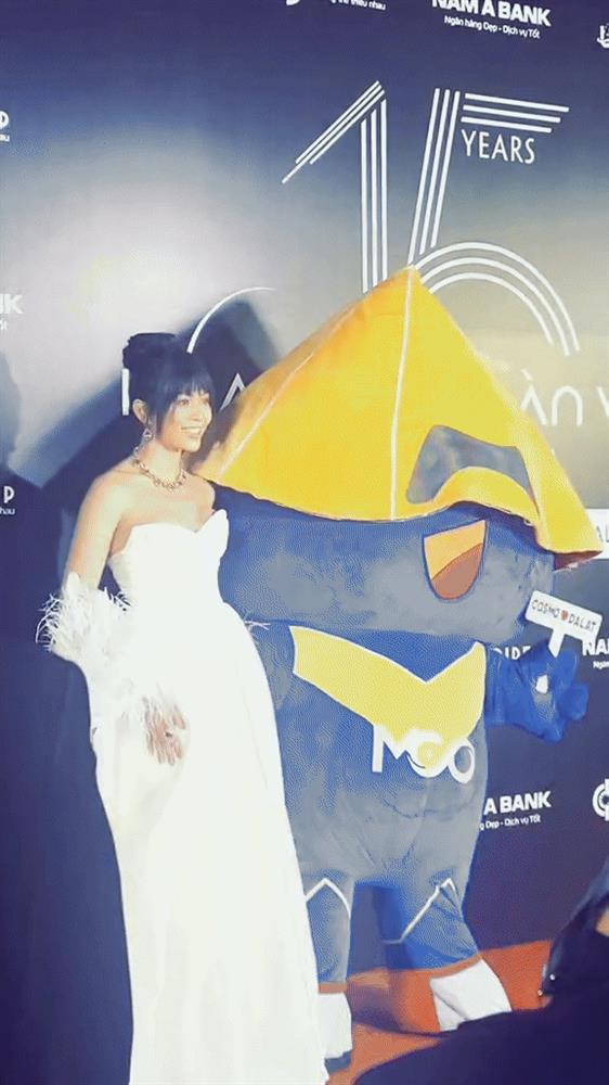 Sinh con chưa tròn năm, Mâu Thủy đã để lộ chi tiết mang thai lần 2, chính chủ phản hồi thế nào?-2