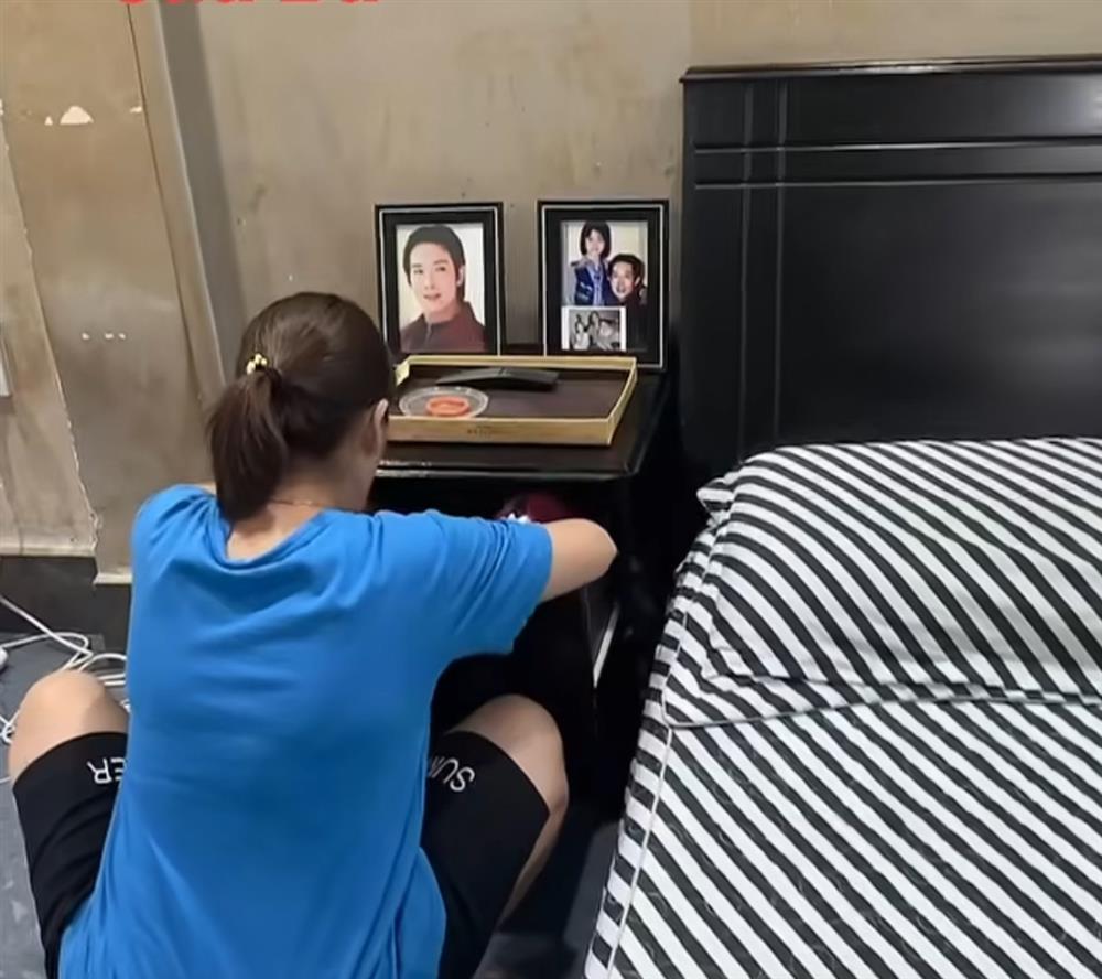 Con gái cố NS Vũ Linh phát hiện món đồ bí mật ông giấu kín trong phòng riêng, xúc động bật khóc vì điều này-3