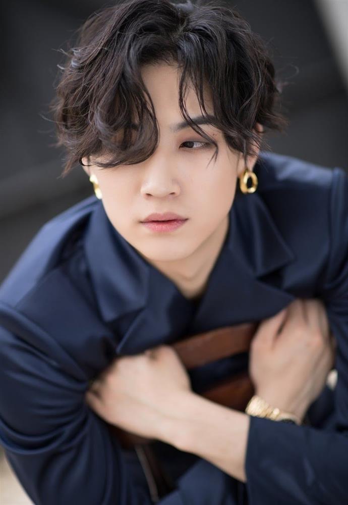 10 nam thần tượng K-pop sẽ xuất ngũ trong năm 2024-8