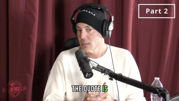 24 năm sau nụ hôn gây tranh cãi với em gái, anh trai Angelina Jolie nói gì?-1