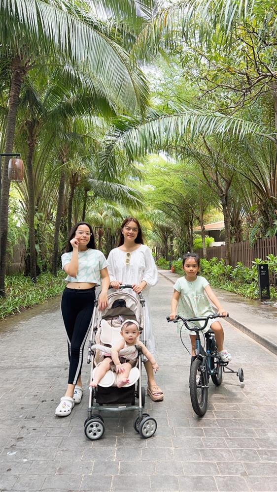 Con gái đầu lòng của Phạm Quỳnh Anh ngày càng ra dáng thiếu nữ, thành tích học tập cực giỏi-7