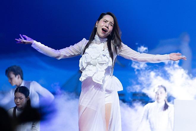 Lưu Hương Giang bị loại gây bức xúc ở Chị đẹp, Mỹ Linh viết lời từ tâm can-3