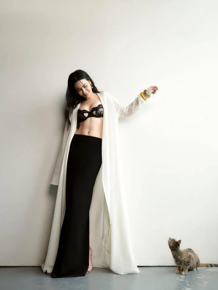 Lưu Hương Giang đẹp mặn mà qua năm tháng, 40 tuổi hướng đến hình ảnh phụ nữ độc lập-3