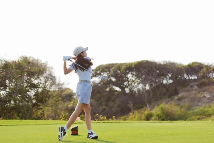 Lưu Hương Giang đẹp mặn mà qua năm tháng, 40 tuổi hướng đến hình ảnh phụ nữ độc lập-6