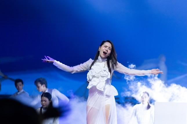 Lưu Hương Giang sa sút ở Chị đẹp vì gia đình gặp trục trặc-1