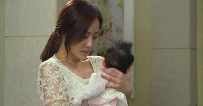 Chị dâu đi công tác 3 tháng mang về đứa bé mới sinh khiến cả nhà điêu đứng-1