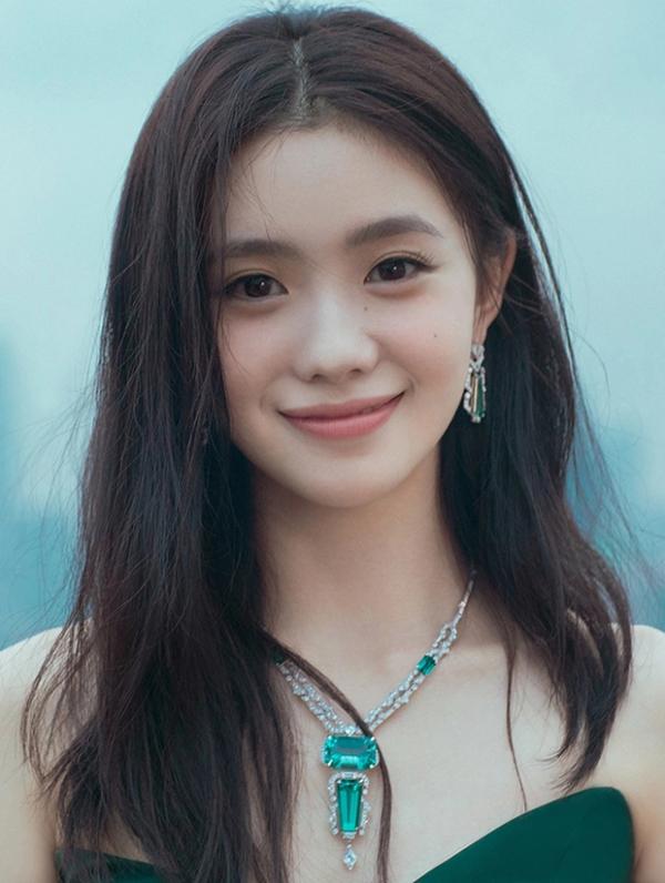 Nàng thơ của đạo diễn Trương Nghệ Mưu đối diện làn sóng phản đối-1